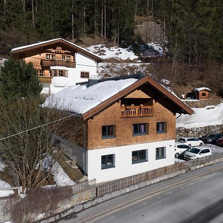 Apart Loisa Pettneu am Arlberg Exterior foto